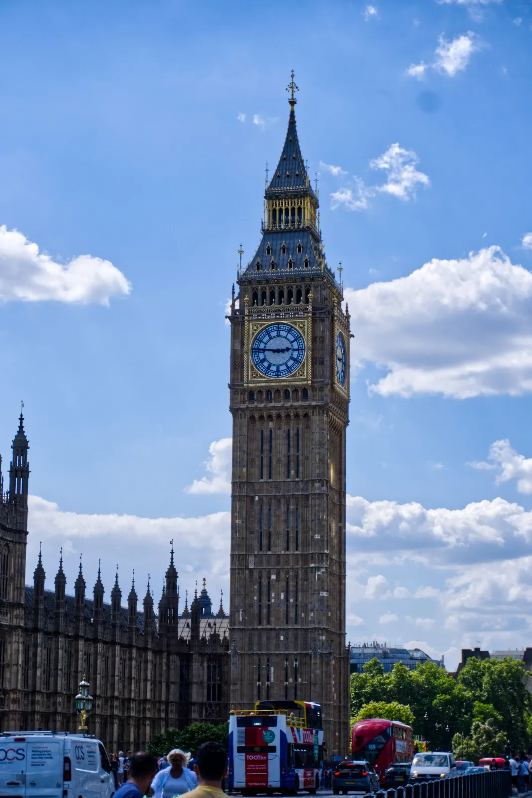 Zdjęcie wieży zegarowej Big Ben w Londynie